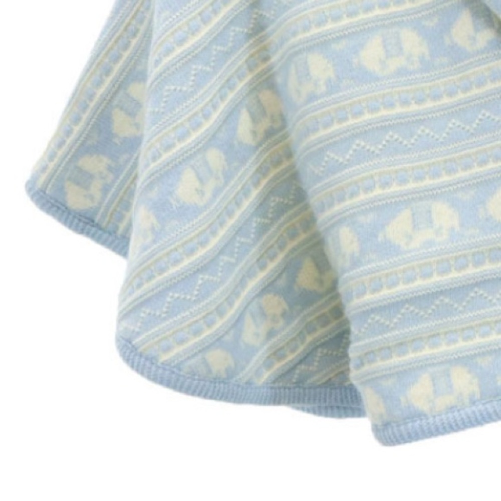 Celine infant poncho - Picture 11 of 11